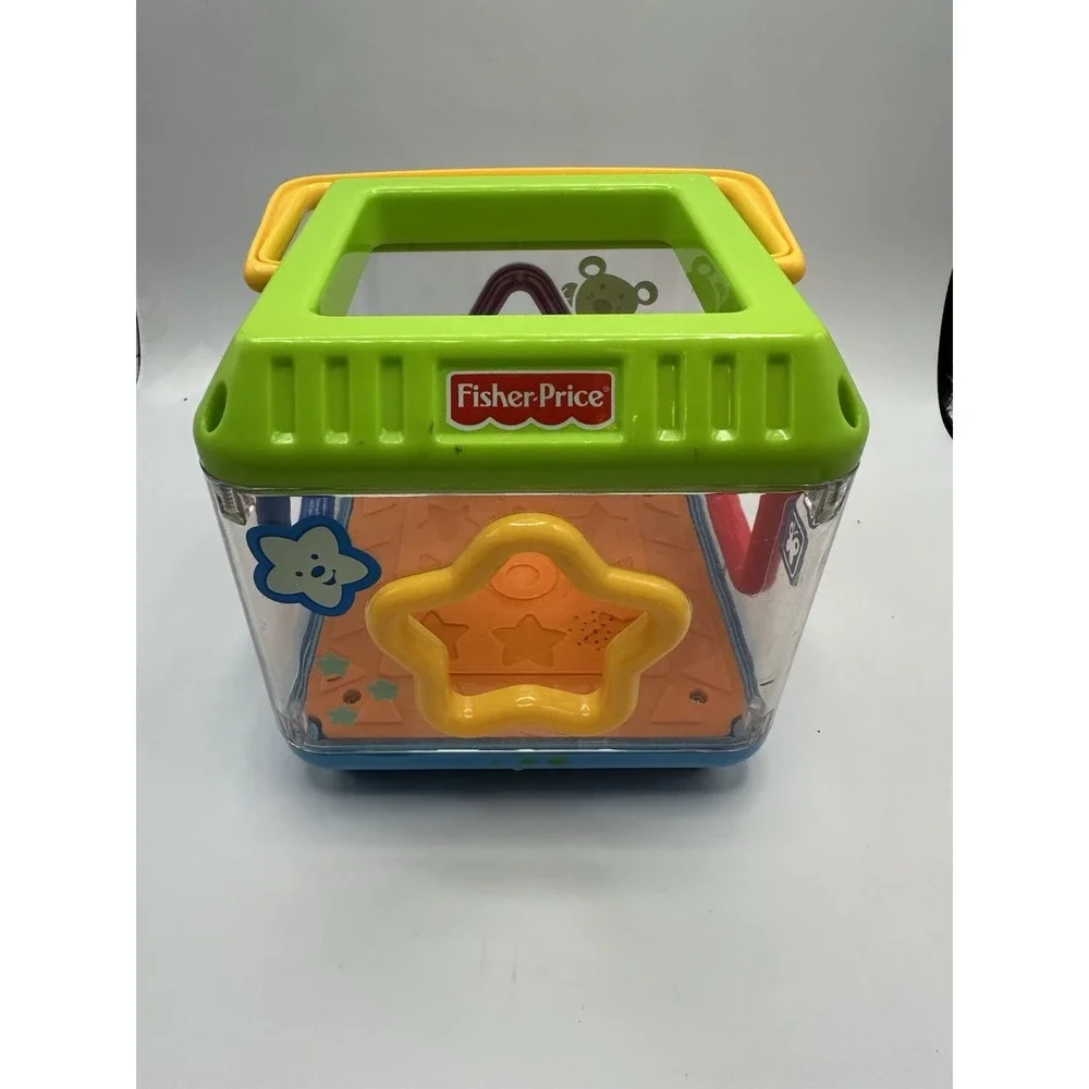 Fisher Price Peek A Boo Block Shape Sorter Baby Musical Sounds Carry Handle Cube